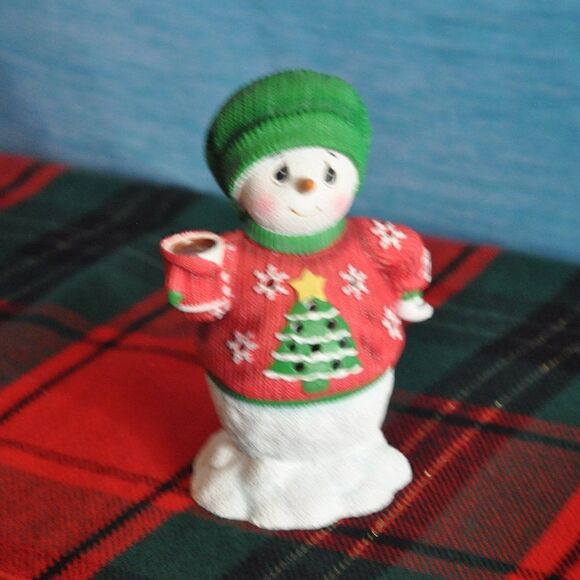 Snowman In Ugly Sweater LED Musical "Jingle Bells" Precious Moments - Picture 3 of 7